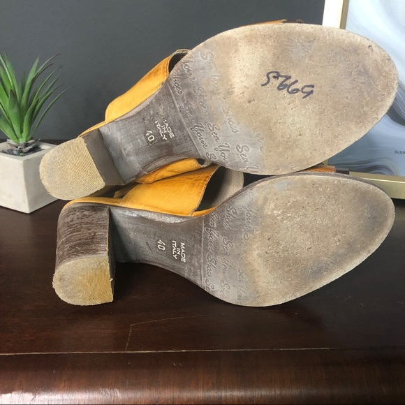 Vintage Made in Italy leather heel sandal booties - Picture 6 of 15